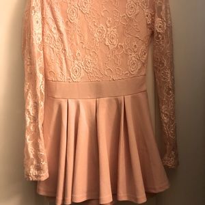 🔴6 for $12🔴Adorable pink Romper!